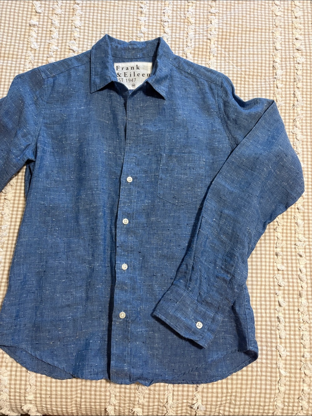 Frank & Eileen Indigo Blue Linen Button-Down Shirt